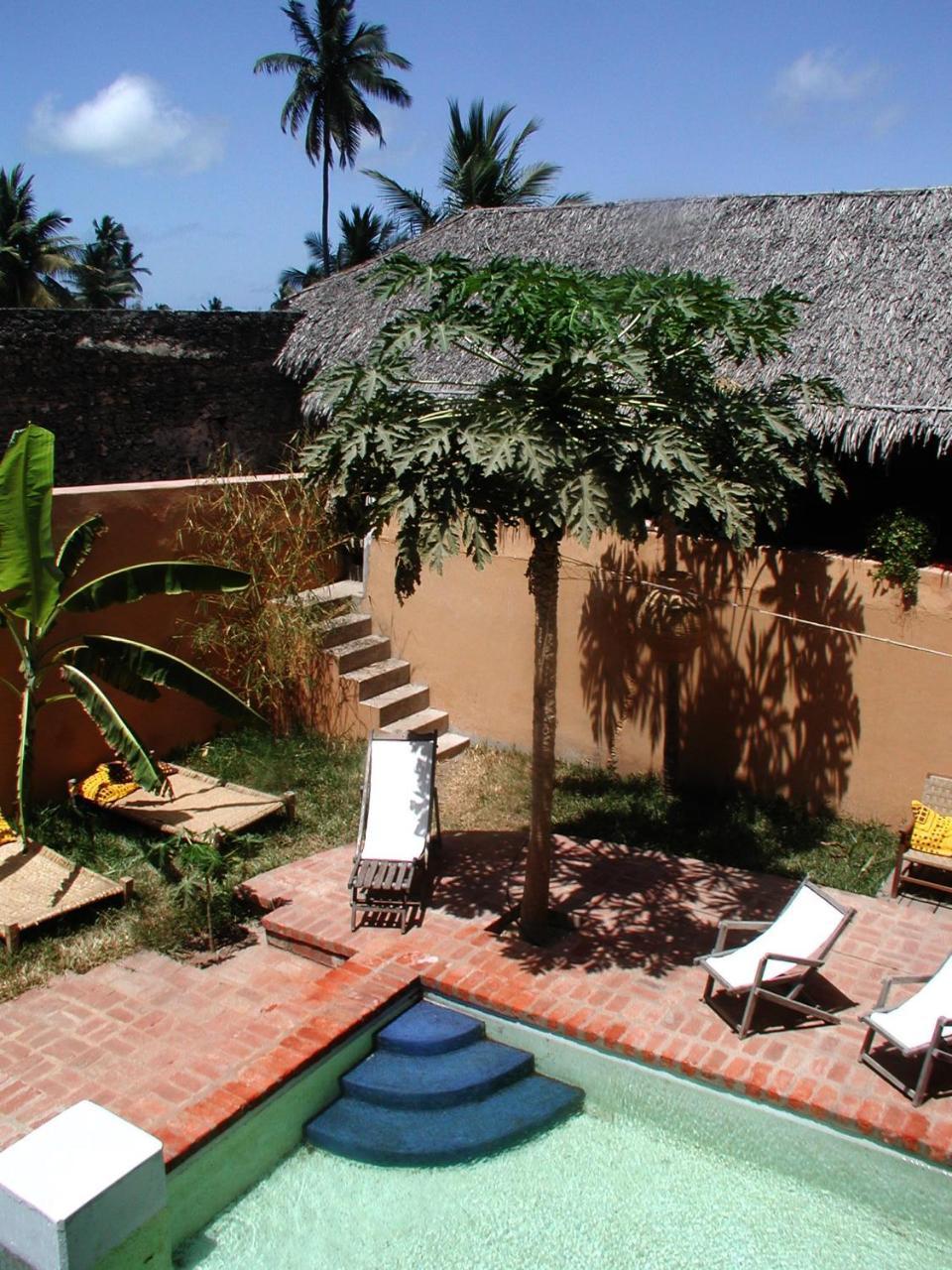 Patio Dos Quintalinhos - Casa Di Gabriele Bed & Breakfast Ilha de Mocambique Luaran gambar